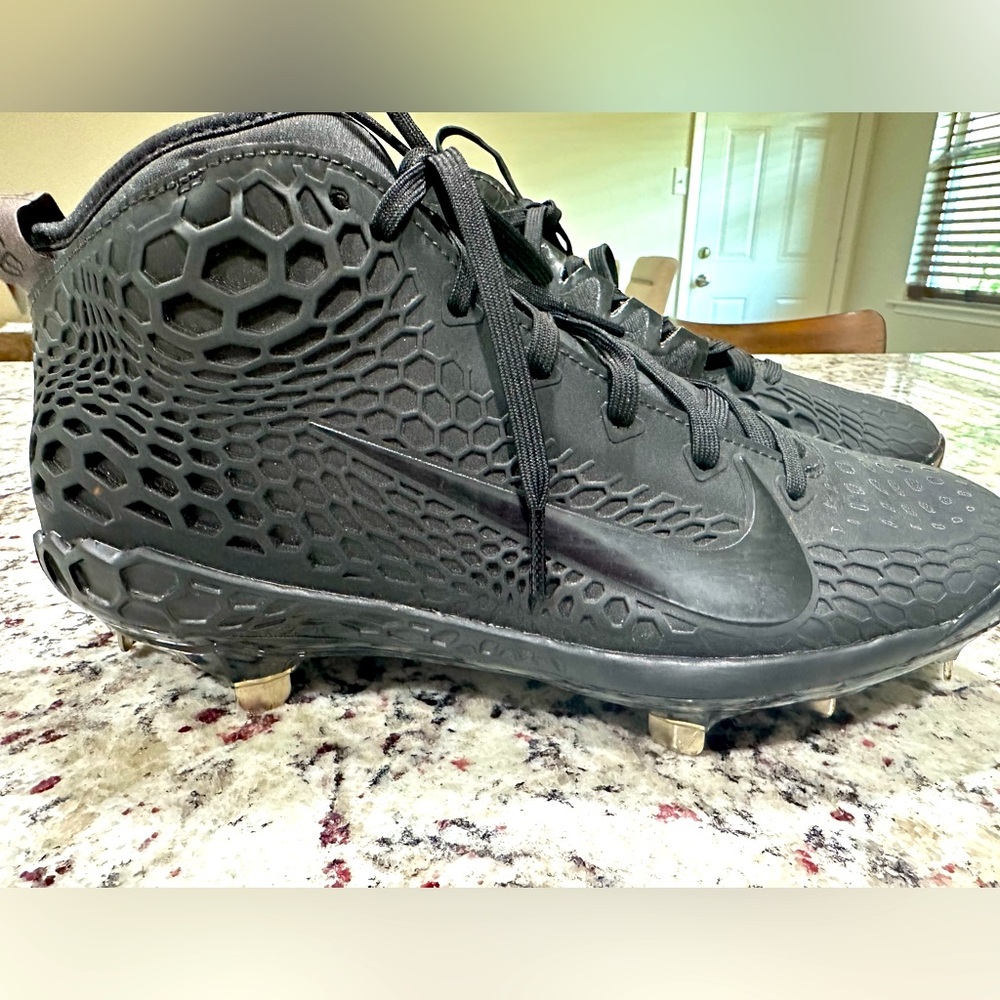 Nike Men’s Baseball shoes